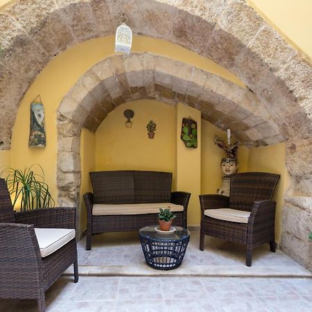 Casa Nagale- Una Suite Di Charme Nel Cuore Di Ortigia A 50 Mt Dal Mare Syracuse Exterior foto